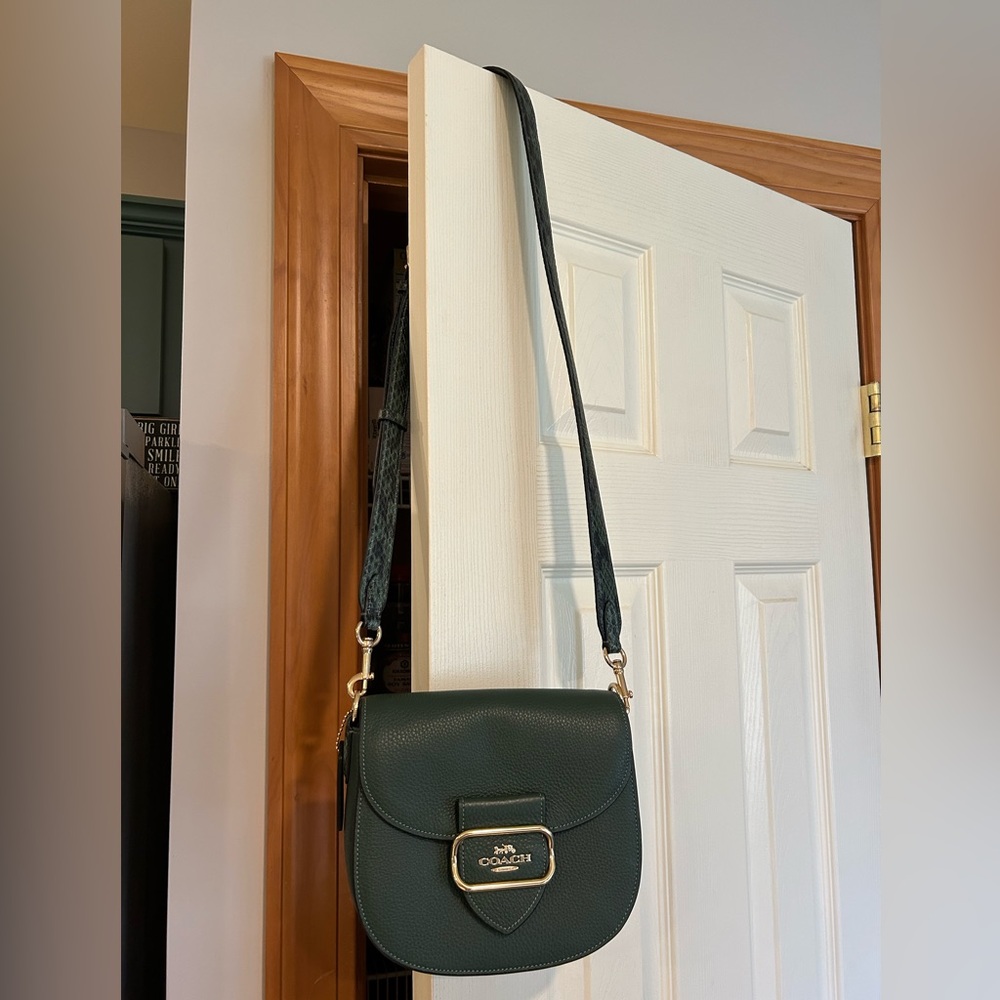 Coach Morgan saddle bag-green pebbled leather cross body bag.
